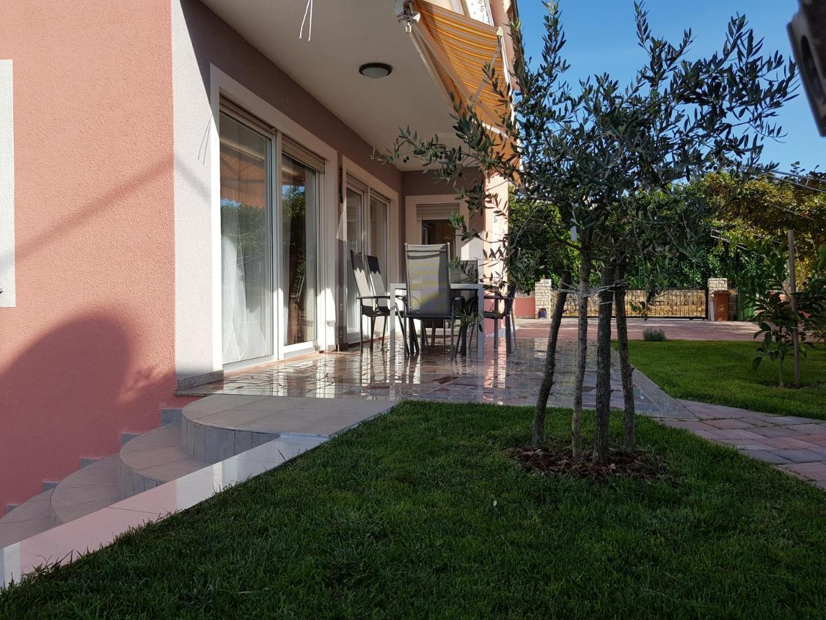 Ferienhaus Bucic Buje Exterior foto